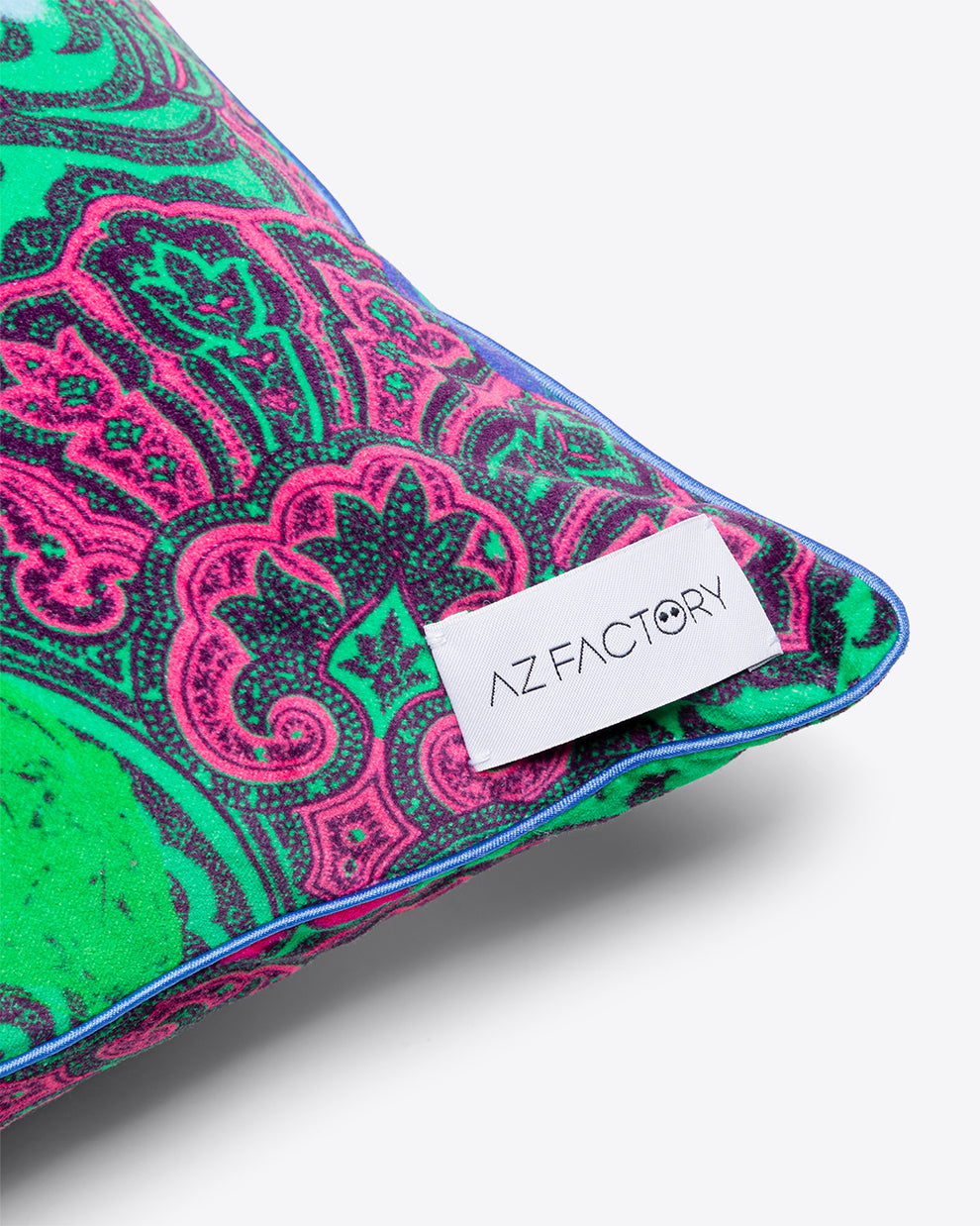 VELVET CUSHION W45cm x H45cm - MOTLY PAISLEY - AZ Factory