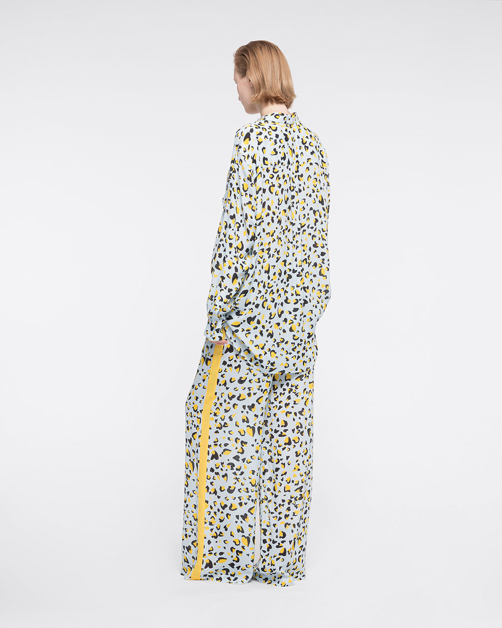 LOUNGE SHIRT - ANIMAL PRINT - AZ Factory