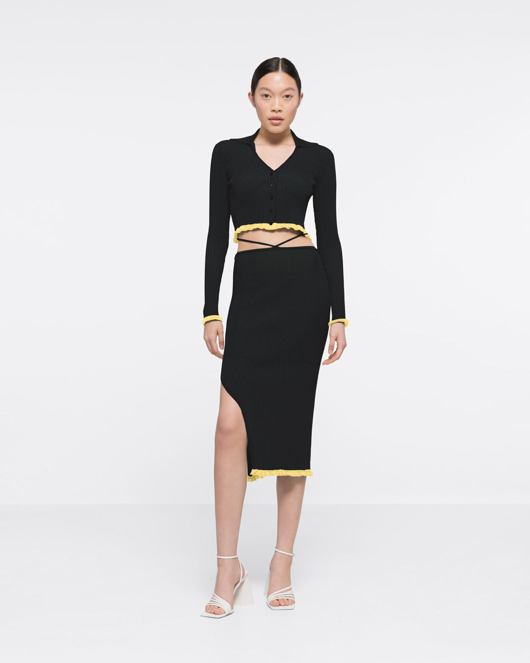 RIBBED KNIT BUTTON-DOWN CROP TOP - BLACK/DARK GREEN