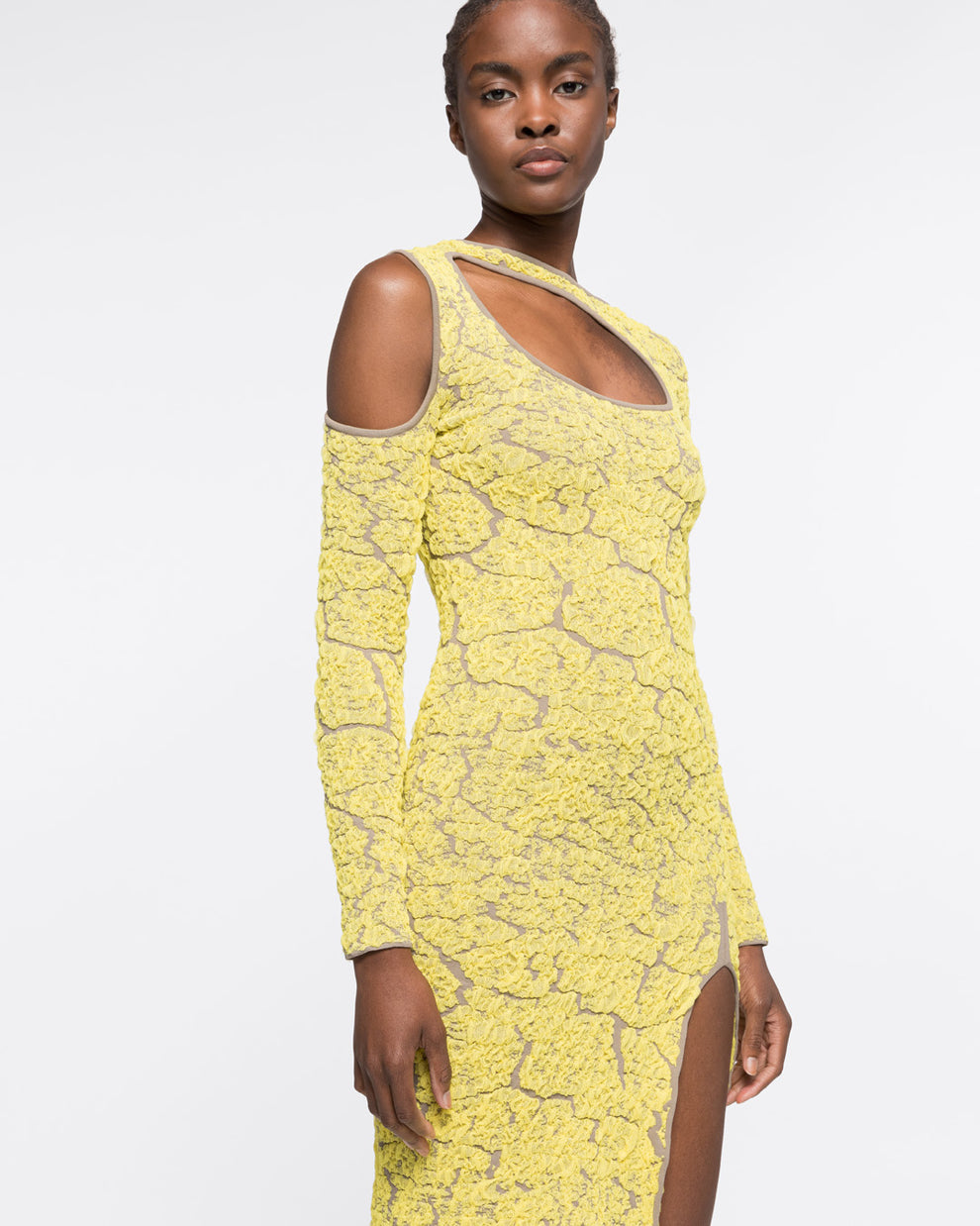 JACQUARD KNIT CUT-OUT DRESS - YELLOW/SAND - AZ Factory