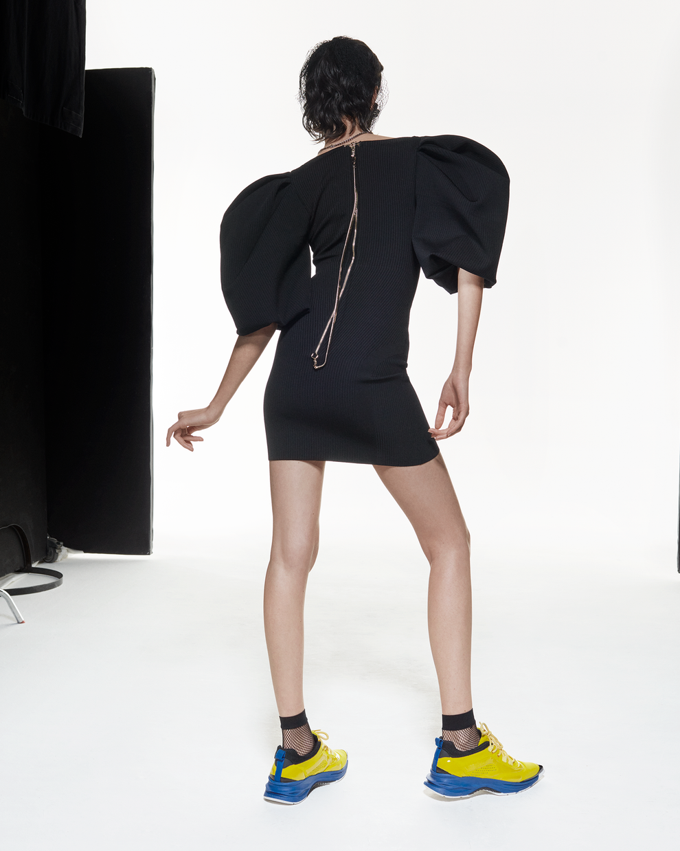 PUFF SLEEVE DRESS - BLACK - AZ Factory