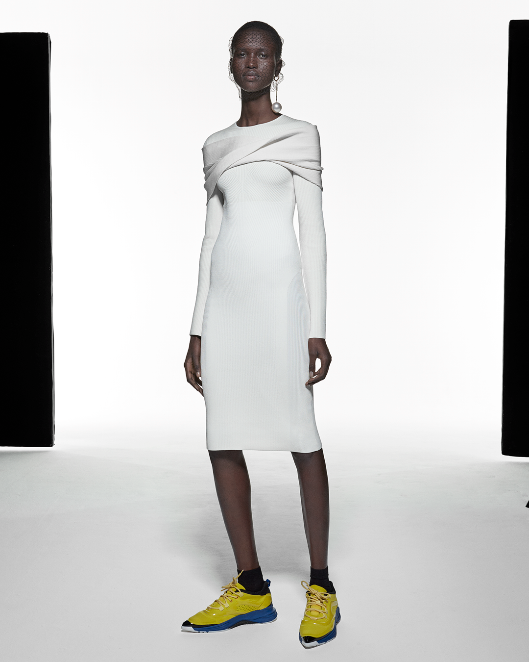 SHOULDER WRAP DRESS - WHITE - AZ Factory