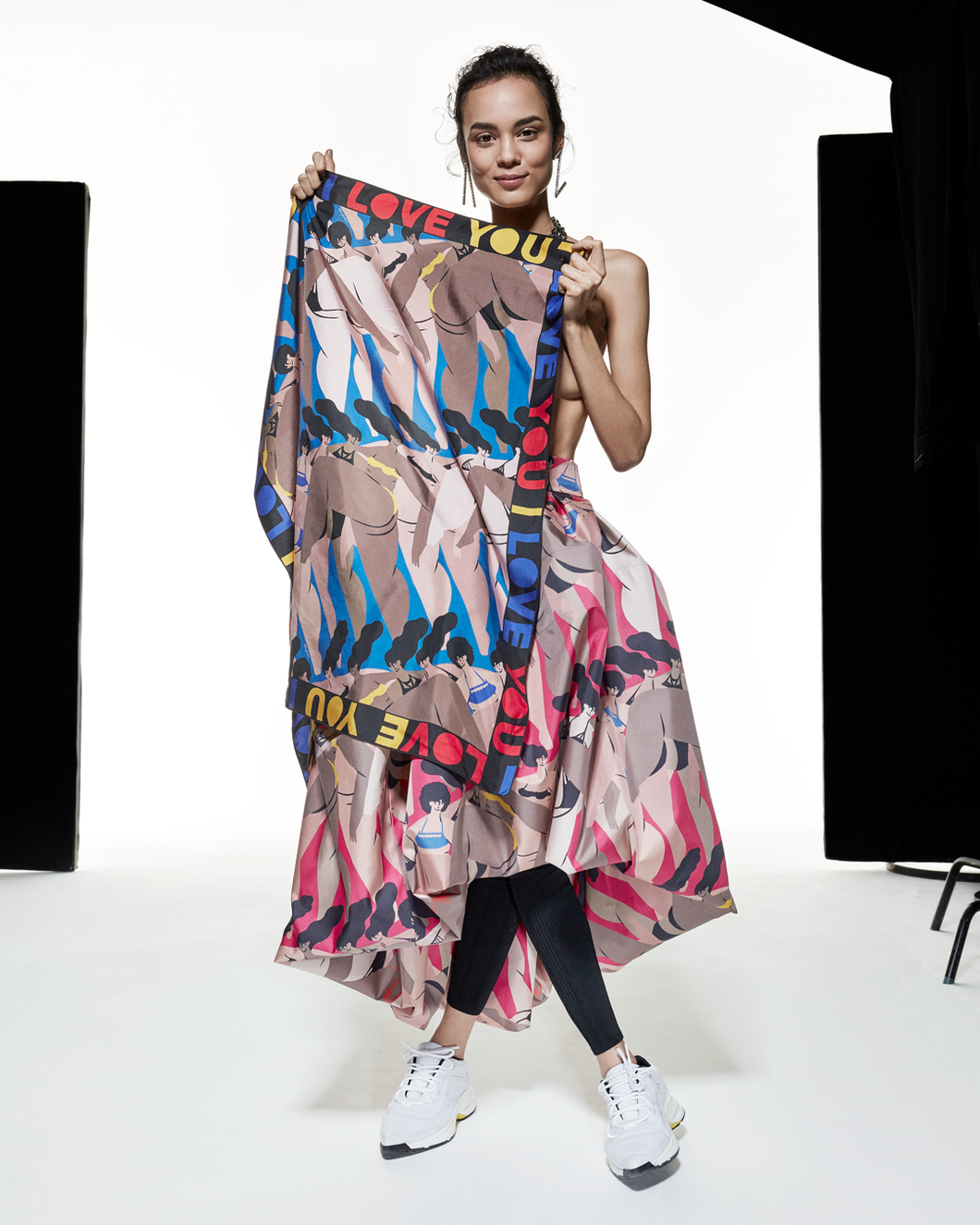 SILK SCARF I LOVE MY BODY - BLUE / BROWN