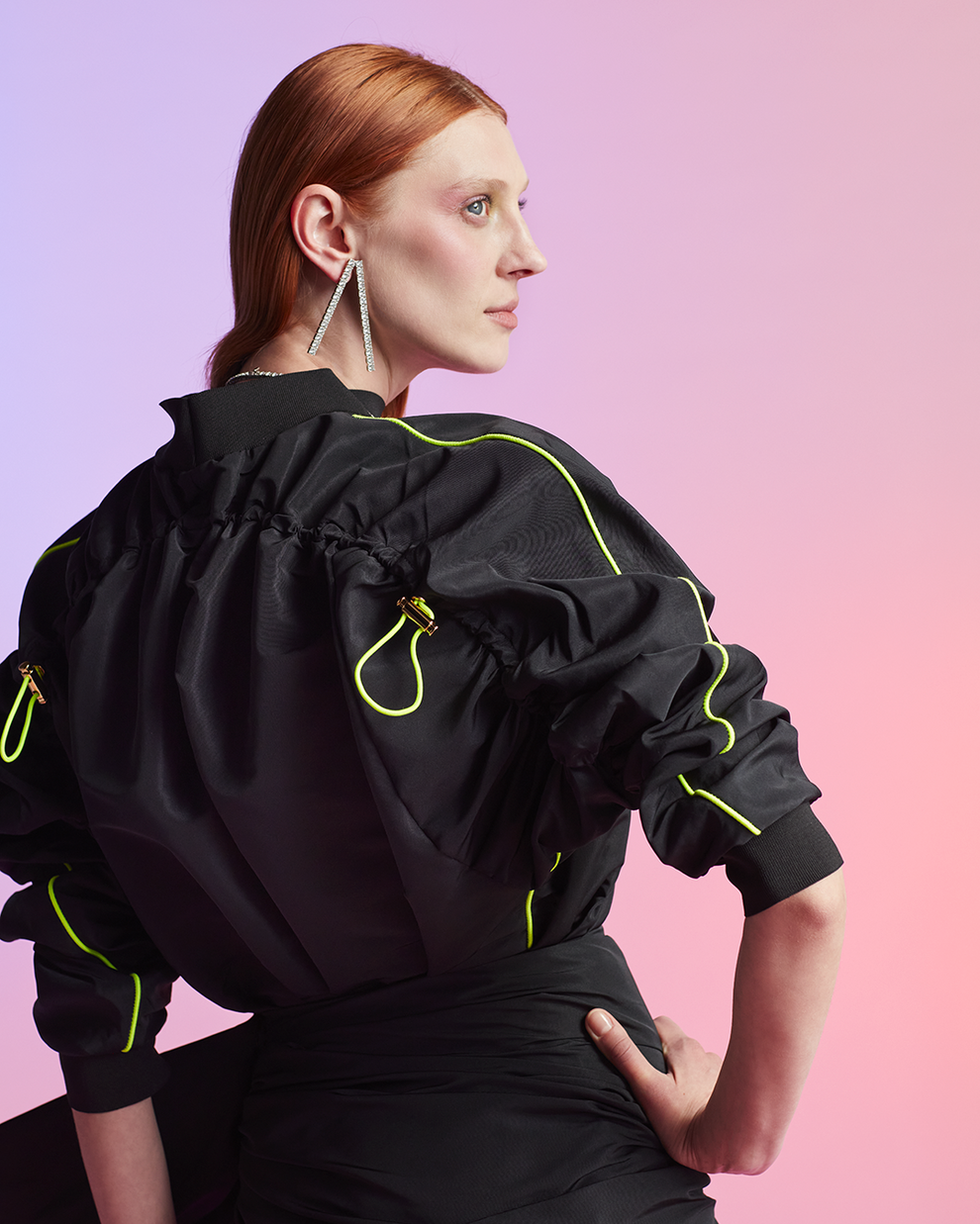 DRAPED TURTLENECK TOP - BLACK - AZ Factory