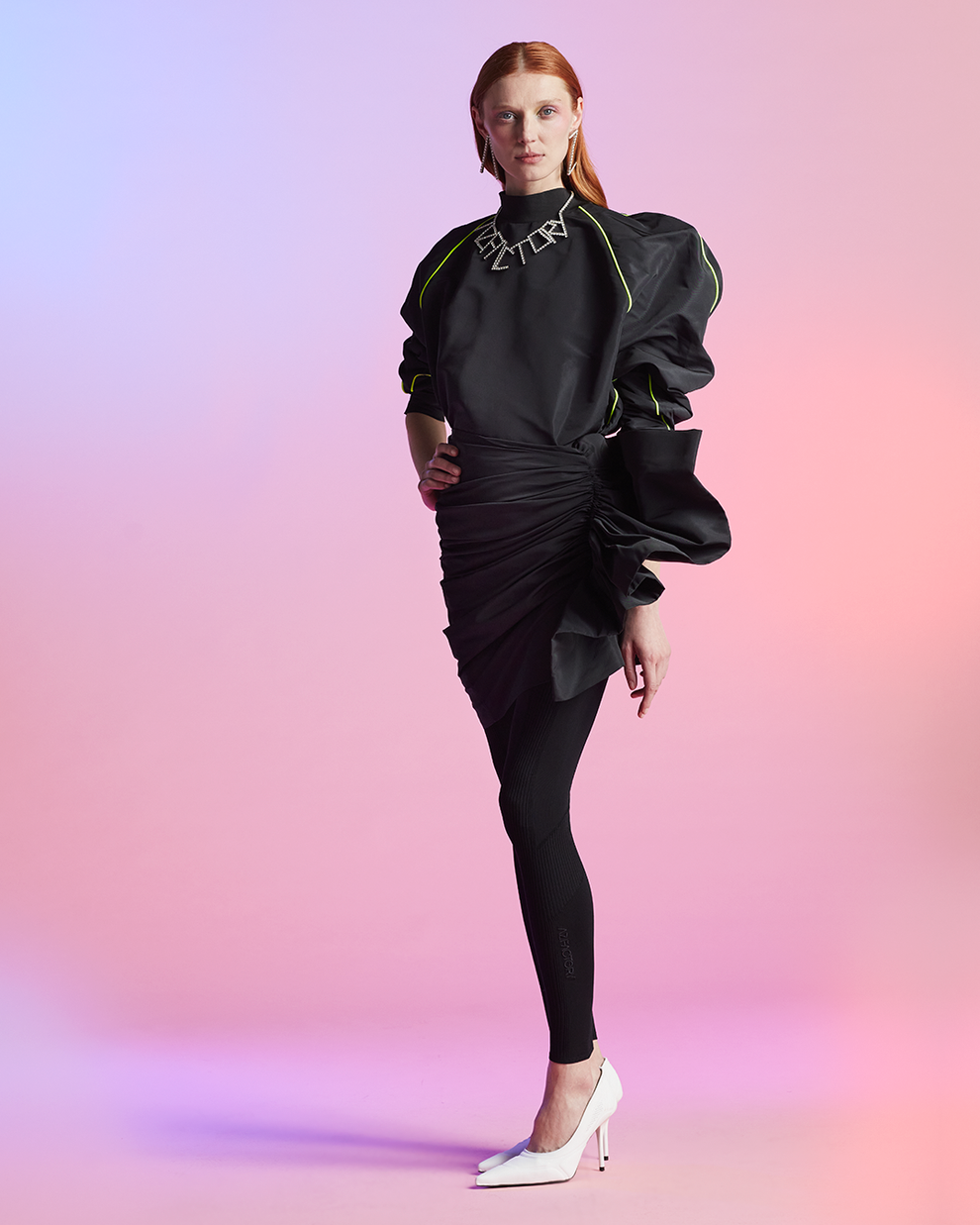 DRAPED TURTLENECK TOP - BLACK - AZ Factory