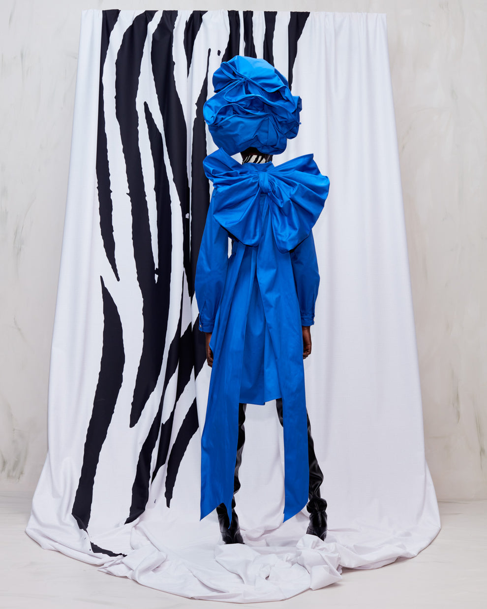 BELTED UTILITY TRAPEZE DRESS - BLUE – AZ Factory - High-End Designer ...