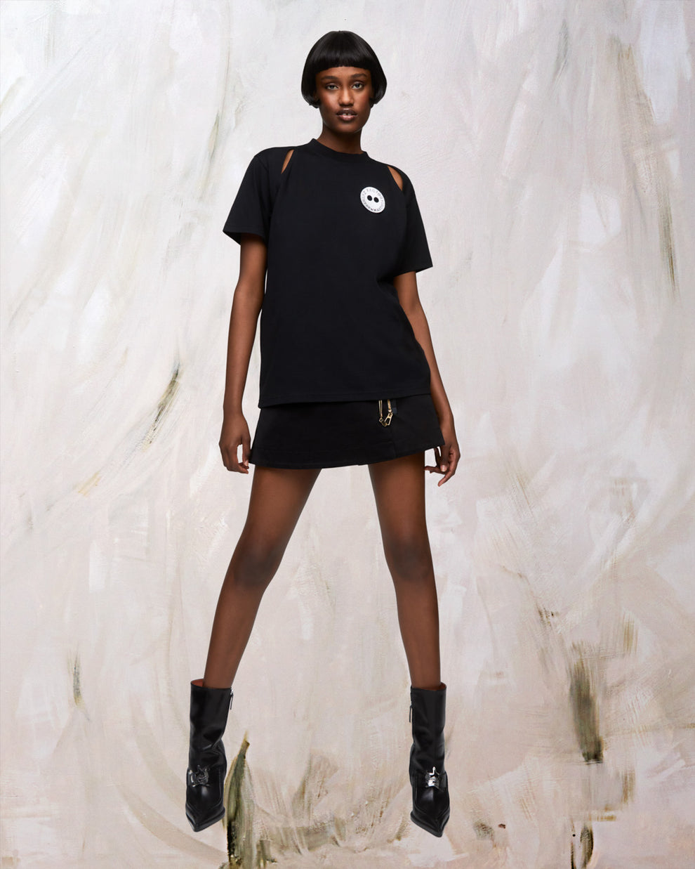 CUT-OUT T-SHIRT - BLACK - AZ Factory