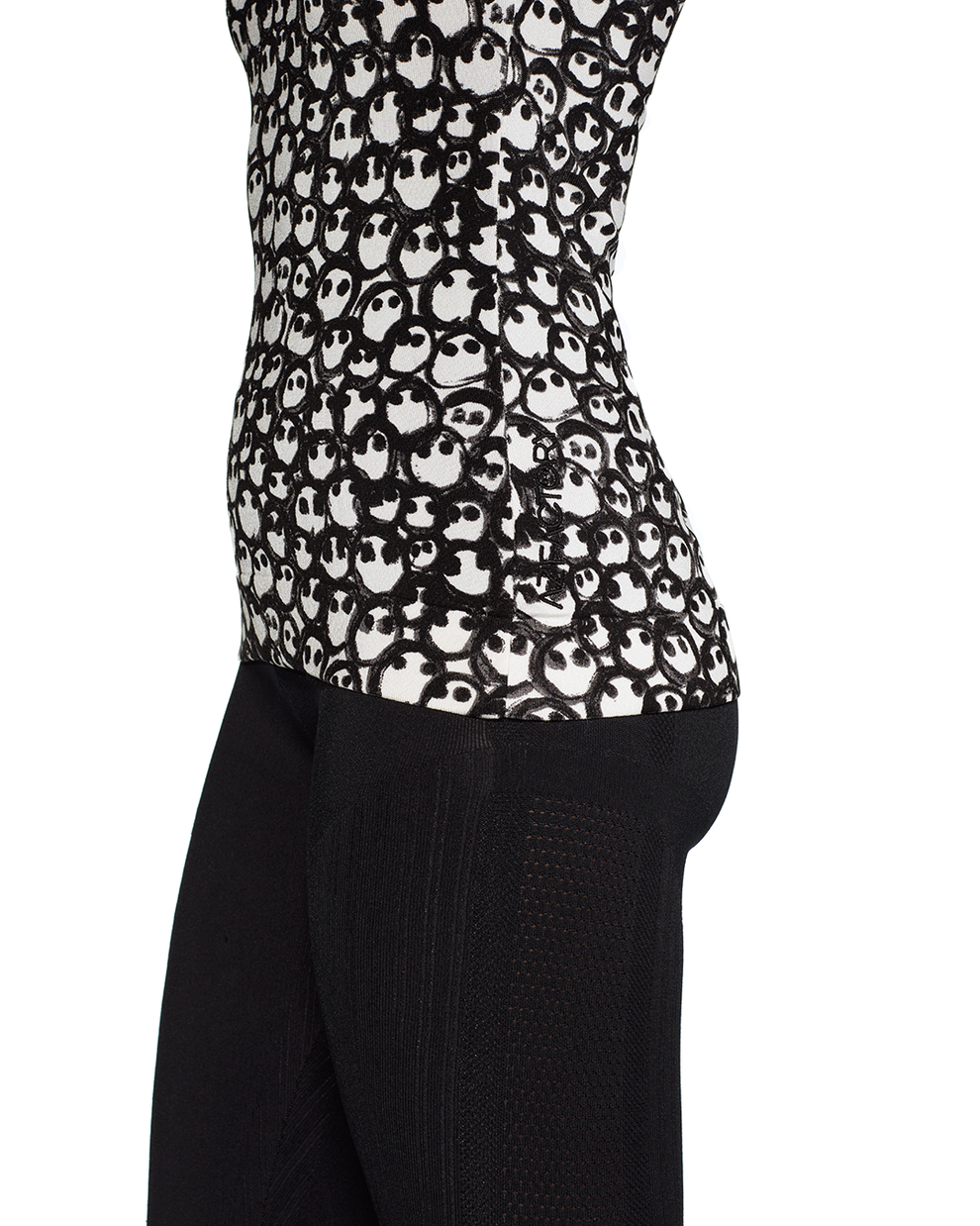 PRIME LAYER TURTLENECK AMIGOMANIA - WHITE / BLACK - AZ Factory